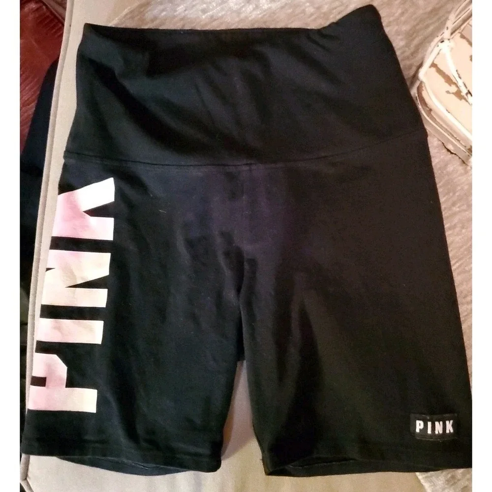 Victoria's Secret Pink Bike‎ Yoga Shorts Women's XS  Black Graphic Elastic Waist